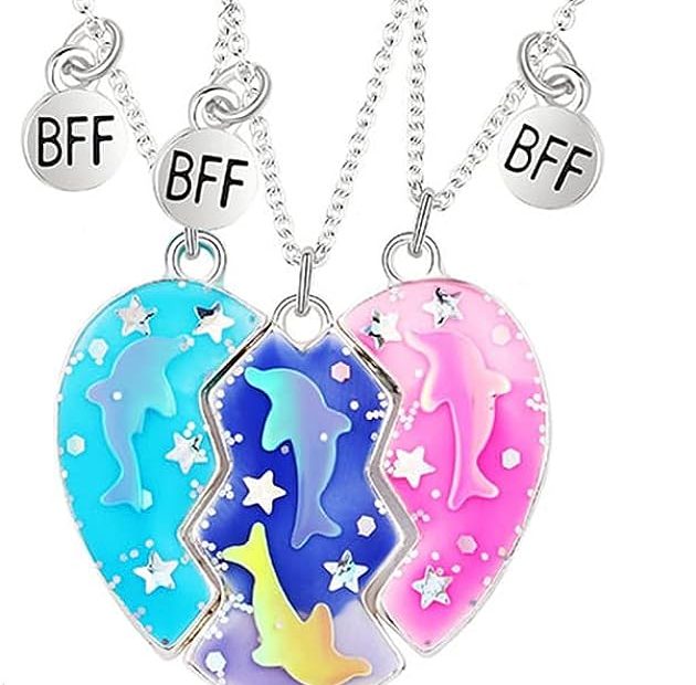 Amazon.Com: Doyyca Friendship Necklace Best Friend Necklace For 3 Girls  Magnetic Matching Heart Pendant Bff Necklaces For Sister (Dolphin Heart):  Clothing, Shoes & Jewelry