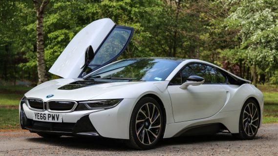 Bmw I8 Coupé Review (2017): A 21St-Century Supercar Powered By Hybrid Tech